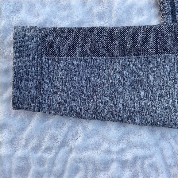 Gymshark Flex Athletic High Waisted Leggings Gray with Pink Logo - Picture 4 of 6